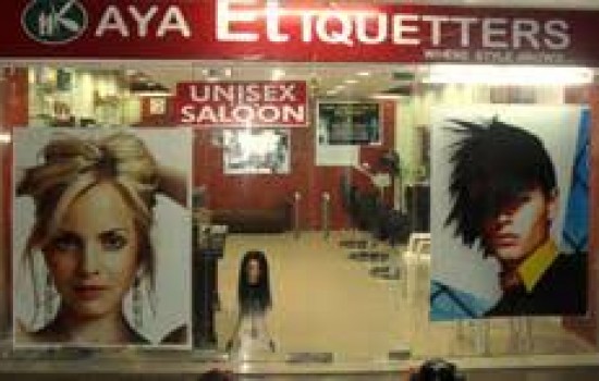 Kaya Etiquetters Unisex Salon